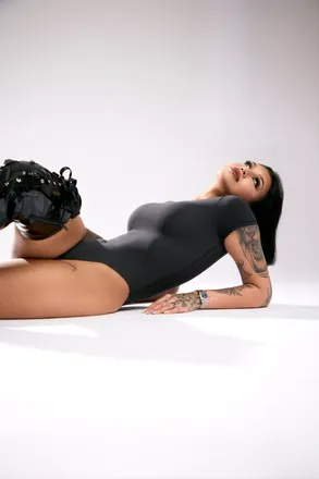 OnlyFans cuenta darcimadison header 2