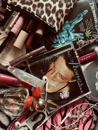 OnlyFans cuenta altmidwestmommy header 2