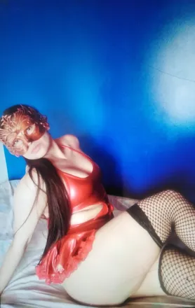 OnlyFans account  aylinf header 2