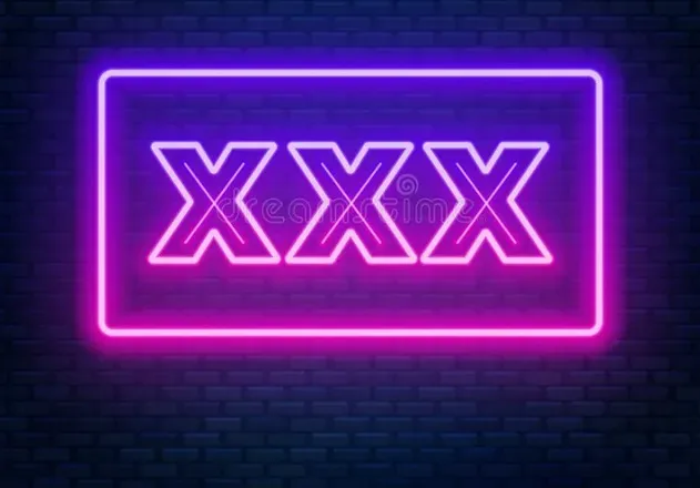 OnlyFans cuenta vivianroyal1 header 2