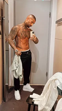 OnlyFans account  bobbychambers avatar 1