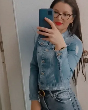 OnlyFans account  marya.bruneta header 2