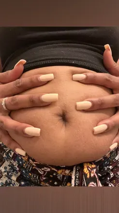 OnlyFans cuenta sexybelly21 header 2