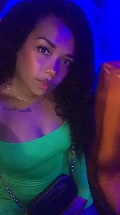 OnlyFans cuenta zaraberry avatar 1