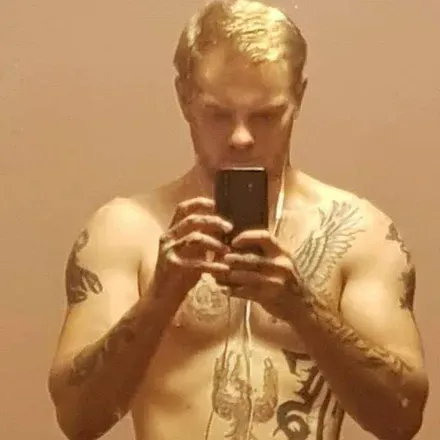 OnlyFans cuenta jesse7420 avatar 1