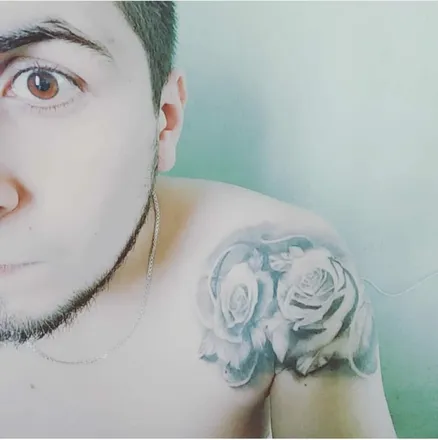 OnlyFans cuenta u82883197 header 2