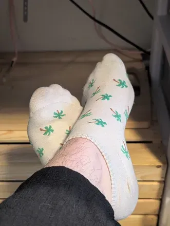 OnlyFans cuenta sweet_feet_125 avatar 1