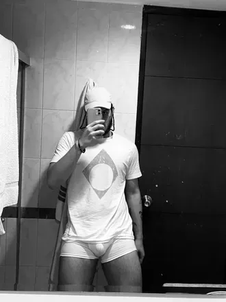OnlyFans cuenta alvarez_sebastian29 header 2