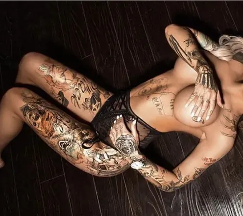 OnlyFans account  skyesaint header 2