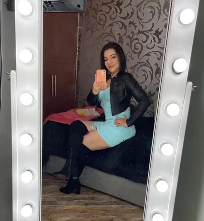 OnlyFans cuenta soffy_doll avatar 1