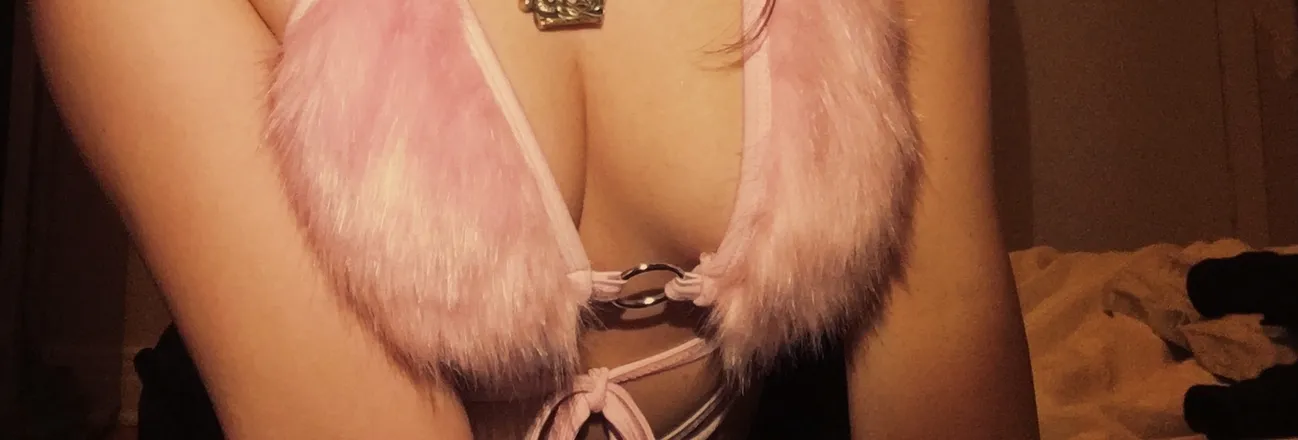 OnlyFans cuenta bitedownmolly header 2