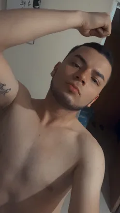 OnlyFans cuenta soto2210 header 2