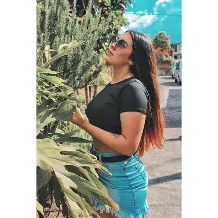 OnlyFans cuenta vale_18 avatar 1