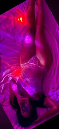 OnlyFans cuenta lilybootyrican header 2