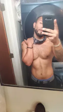 OnlyFans cuenta givinitoyoureal header 2