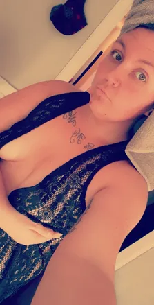 OnlyFans cuenta kaynicole92 header 2