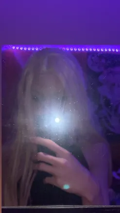OnlyFans cuenta luvrena header 2
