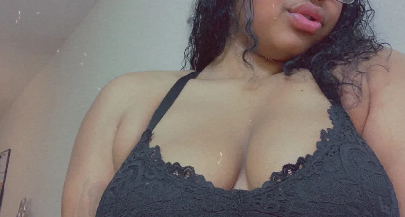 OnlyFans cuenta themissti header 2