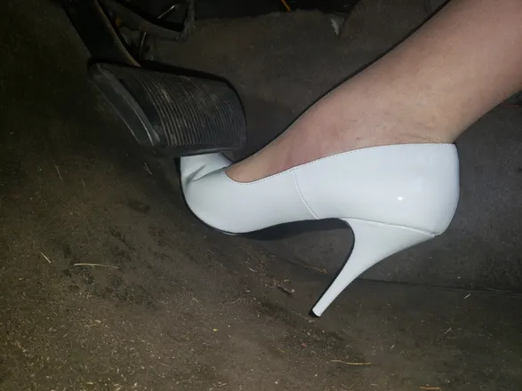 OnlyFans cuenta mb_pedals header 2