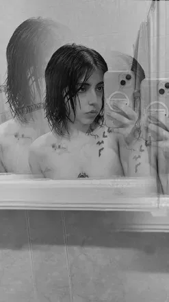 OnlyFans cuenta queen_vee1 avatar 1