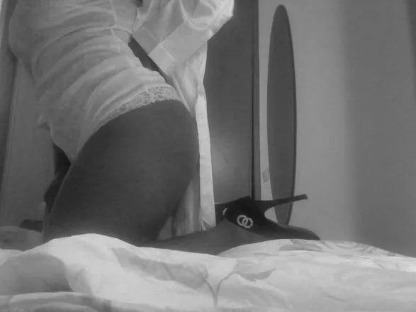 OnlyFans cuenta julietita99 header 2