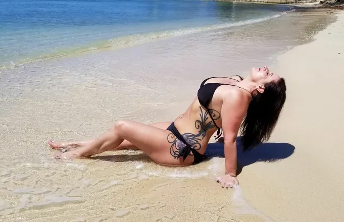 OnlyFans cuenta tiarastarz header 2