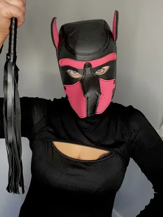 OnlyFans cuenta remi_findom header 2