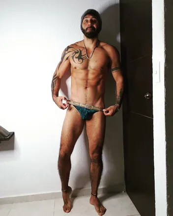 OnlyFans account  mr.tm header 2
