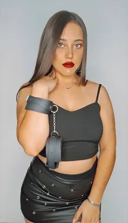 OnlyFans cuenta scarlett8 header 2