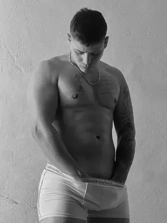OnlyFans cuenta santiguerr avatar 1