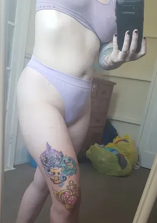 OnlyFans cuenta turtle_senpai avatar 1