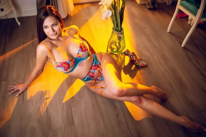 OnlyFans cuenta sara2023 header 2