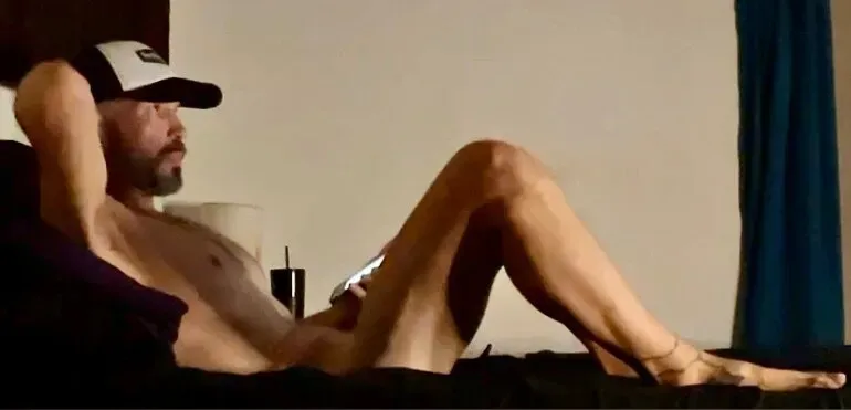 OnlyFans cuenta king_of_broken_hearts header 2