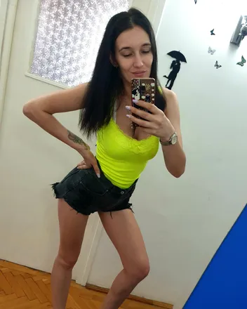 OnlyFans cuenta lorelay.tia header 2