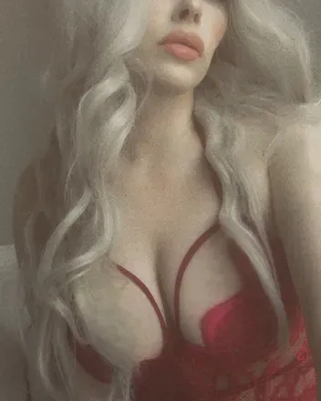 OnlyFans account  caecamo avatar 1