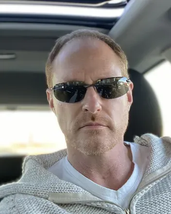 OnlyFans account  gingerdaddyfox avatar 1