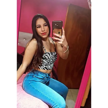 OnlyFans cuenta iaramaidana header 2