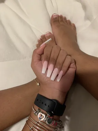 OnlyFans cuenta naomialexiss header 2