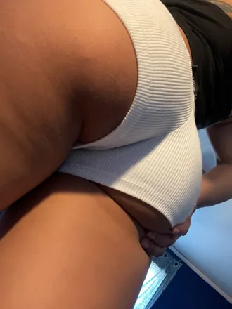 OnlyFans cuenta naeann02 header 2