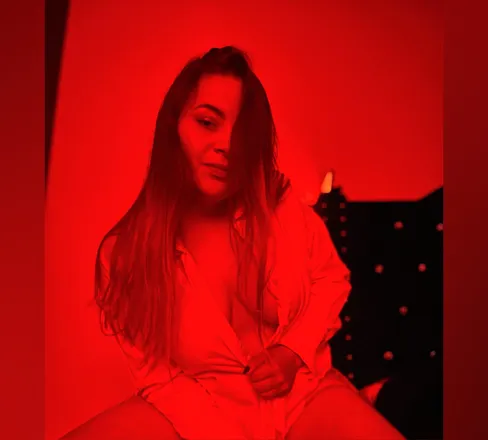 OnlyFans cuenta lunaroja.2220 header 2