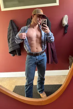 OnlyFans cuenta kingkutronee header 2