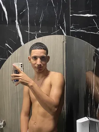 OnlyFans cuenta hot_rick07 avatar 1