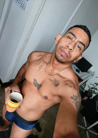 OnlyFans cuenta josseiitto93 header 2
