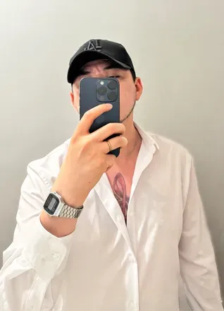 OnlyFans account  rodnes avatar 1