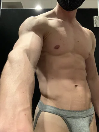 OnlyFans account  liam_packer header 2