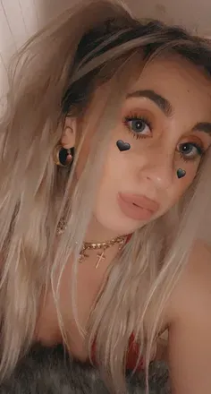 OnlyFans account  thecoolgirl avatar 1