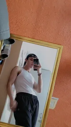 OnlyFans cuenta andrew_navv header 2