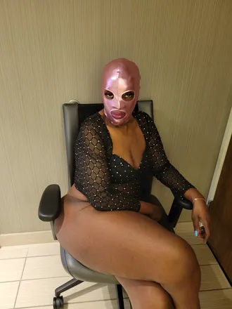 OnlyFans cuenta u228404035 header 2