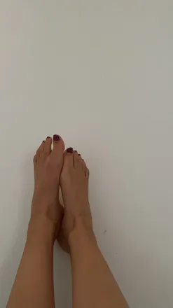 OnlyFans cuenta hotfeet69girl header 2
