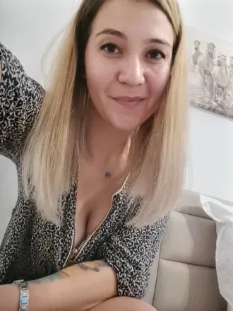 OnlyFans cuenta carlyst avatar 1